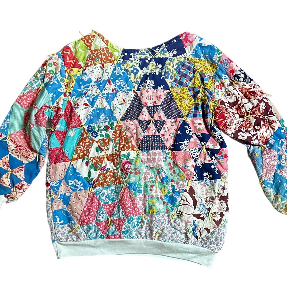 K.A.S. Original ~ Handmade ~ Texas ~ Women’s Large ~ Multi-Quilted Sweater